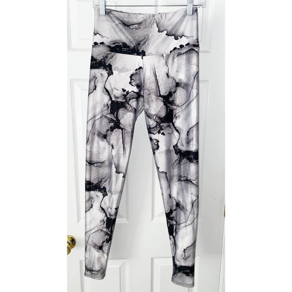 ONZIE Marble Leggings